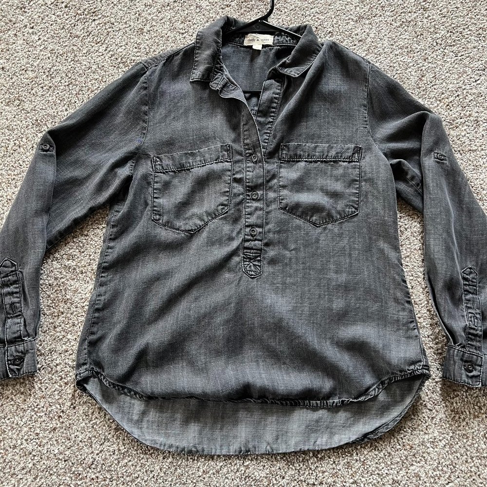 Cloth & stone Medium Chambray Top